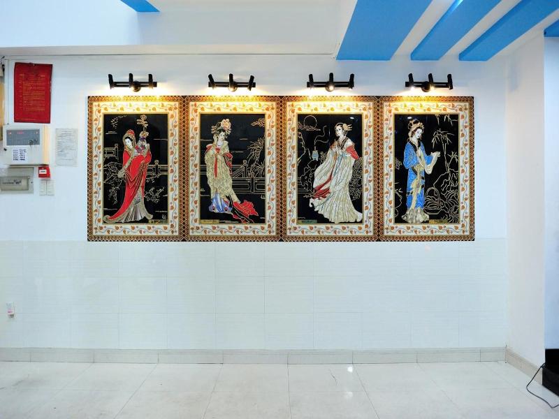 My Friend Hotel image