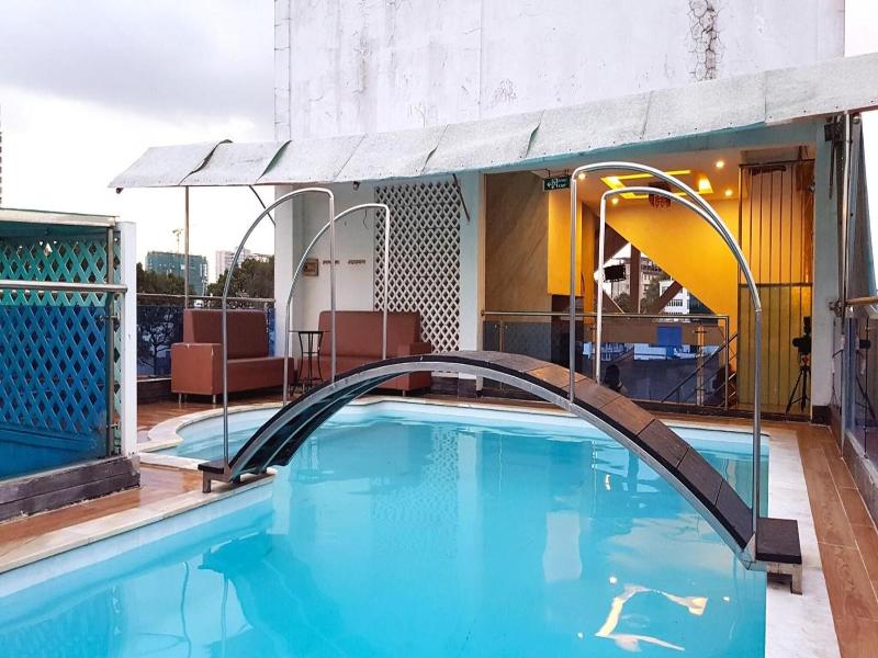 My Friend Hotel image