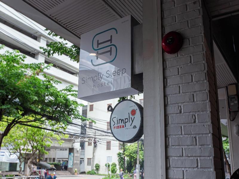 Simply Sleep Hostel image
