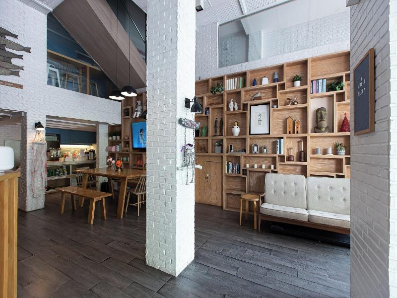 Simply Sleep Hostel image