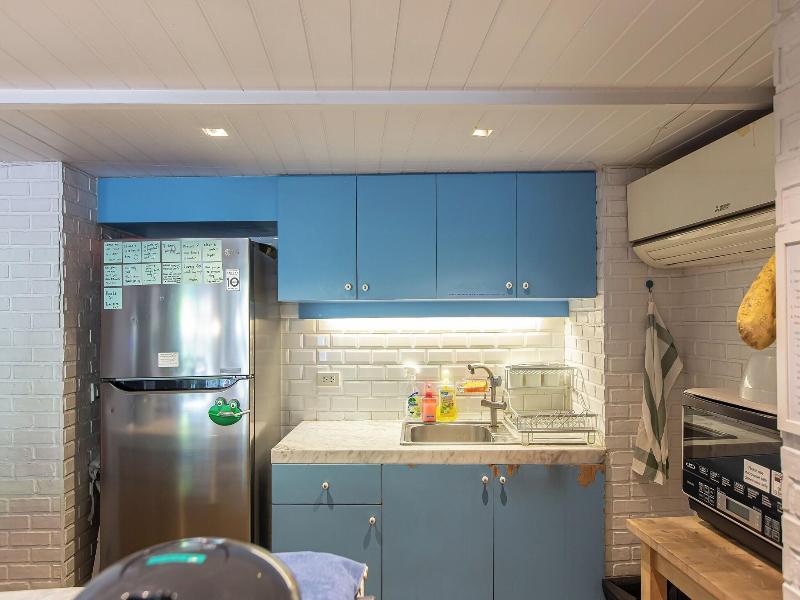 Simply Sleep Hostel image