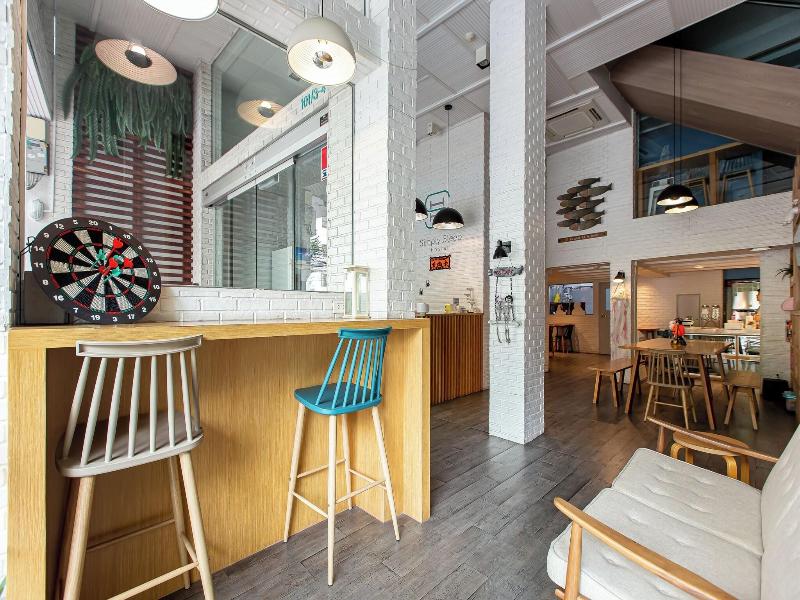 Simply Sleep Hostel image