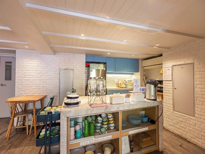 Simply Sleep Hostel image
