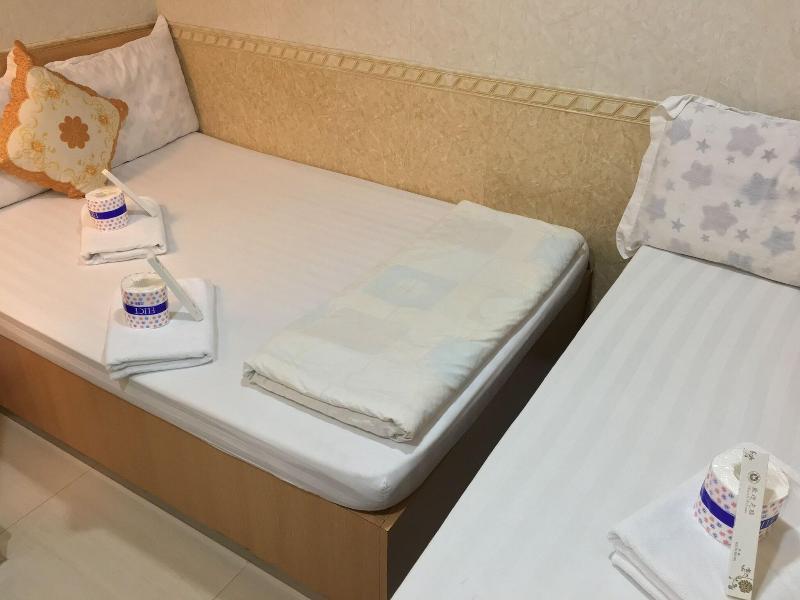 Everest Inn Guest House image