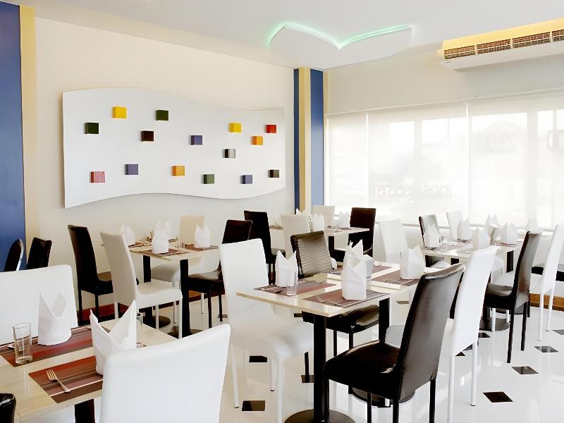 Tara Grand Hotel image