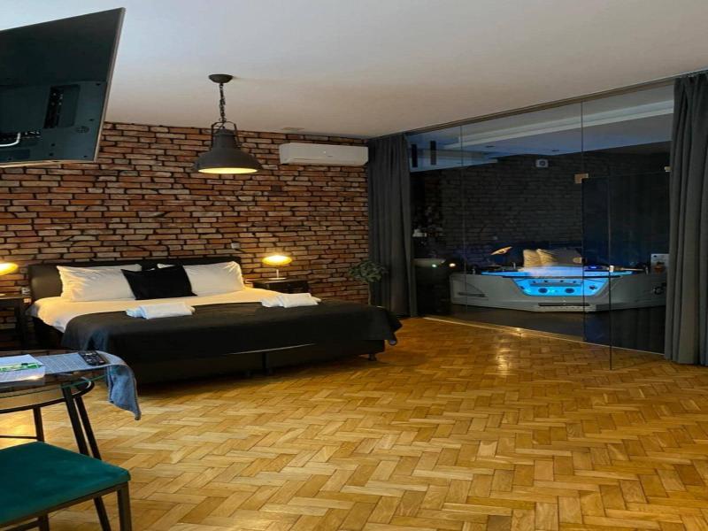 Leo Apartments Old Town image