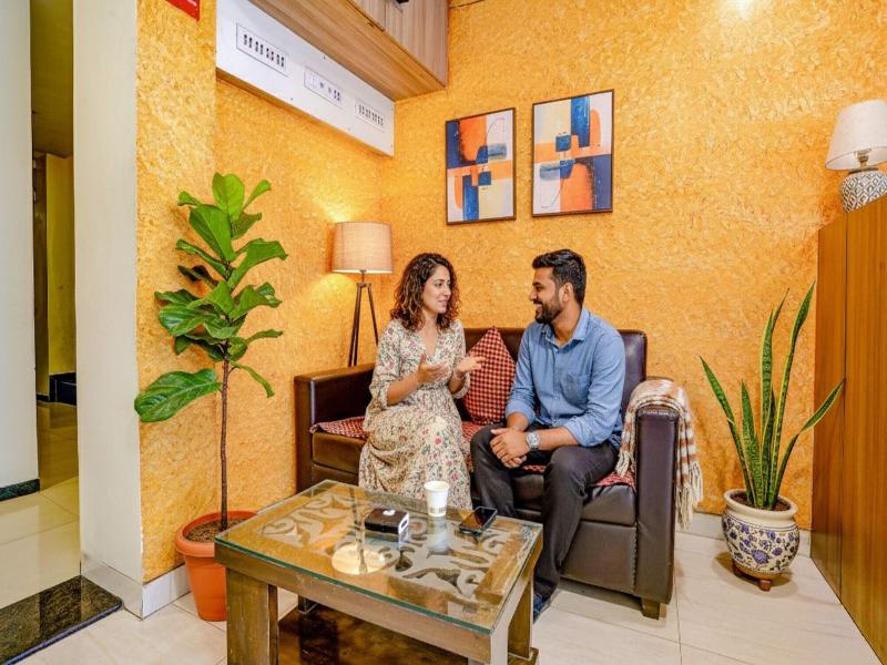 OYO 8757 Prakash Inn image