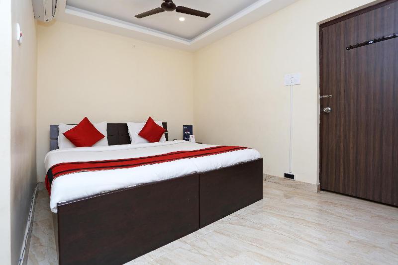 OYO 8812 White Palace Hotel & Resort — photo 5