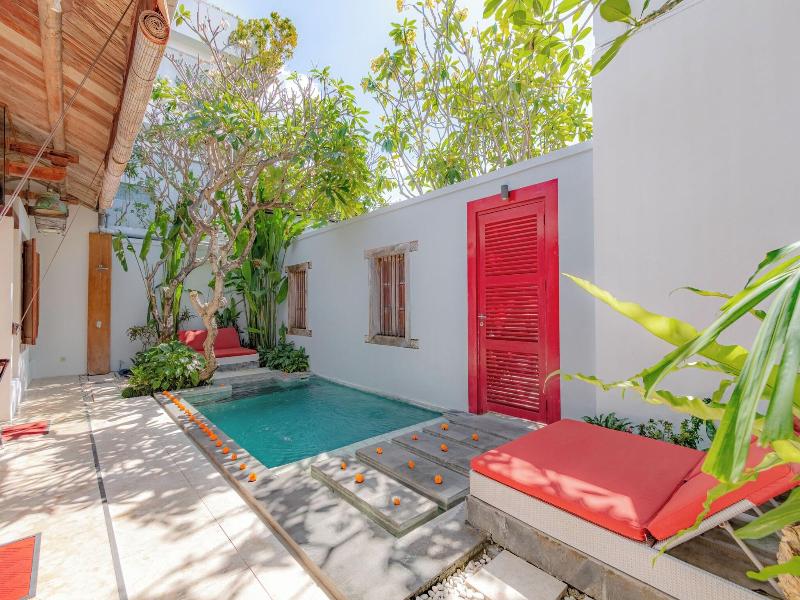 Bali Ginger Suites And Villa image