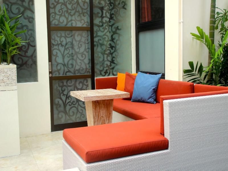 Bali Ginger Suites And Villa image