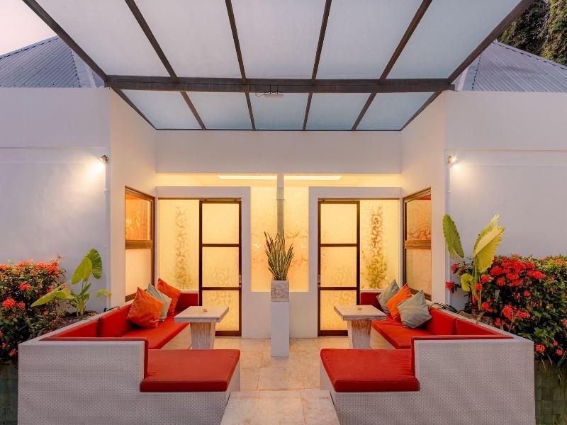 Bali Ginger Suites And Villa image