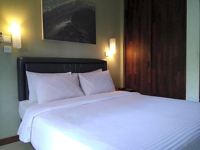 Kuta Legian Inn image