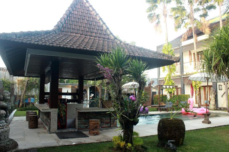 Premier Surf Camp Bali