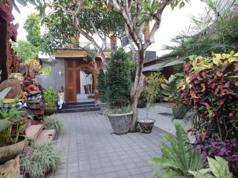 Putri Homestay image