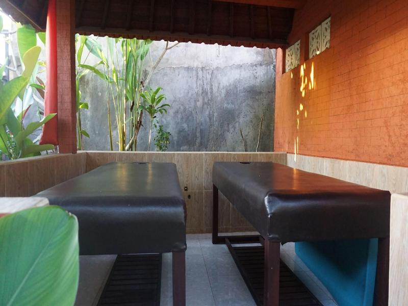 Pandawa Beach Homestay image