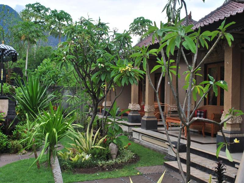 Trijaya Guest House Pemuteran image