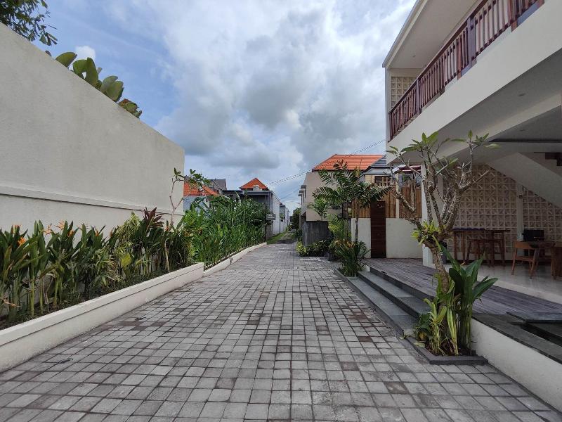 Villa Lovecho Echo Beach image