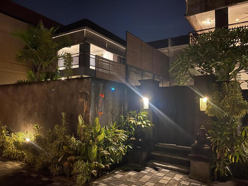 Villa Lovecho Echo Beach image