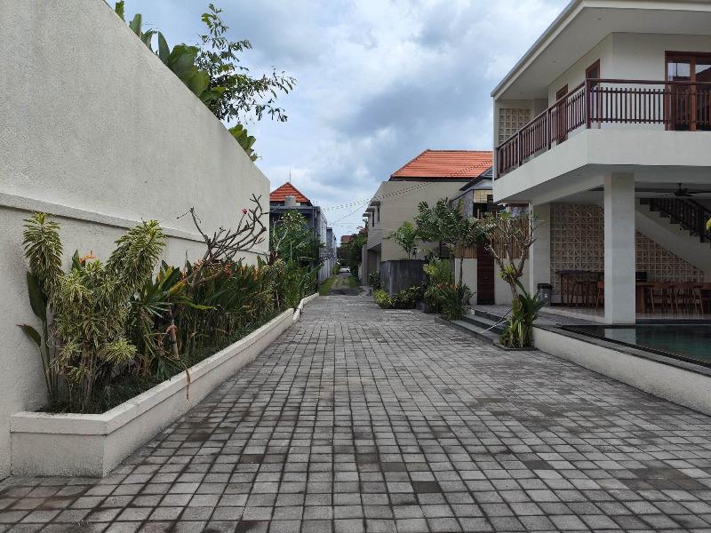 Villa Lovecho Echo Beach image