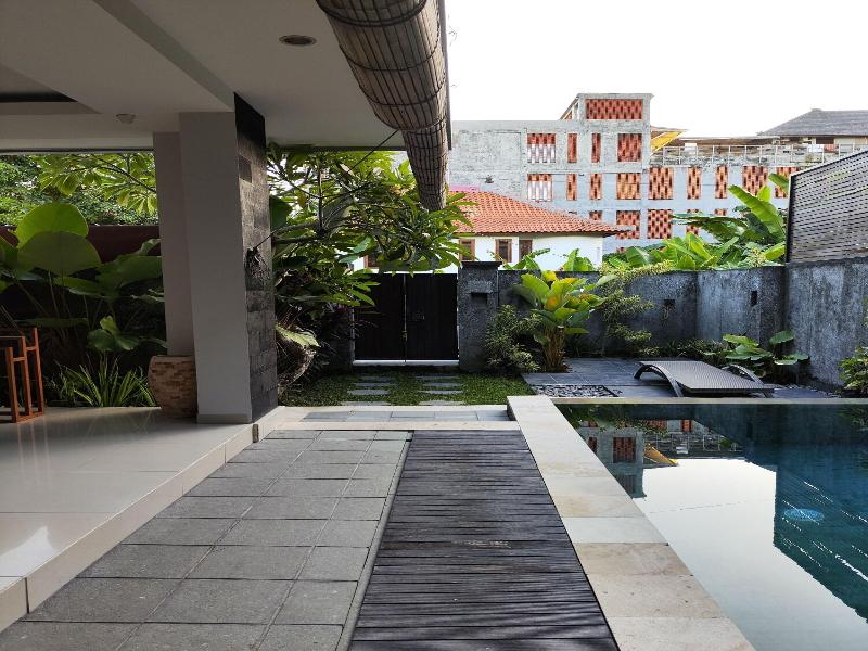 Villa Lovecho Echo Beach image