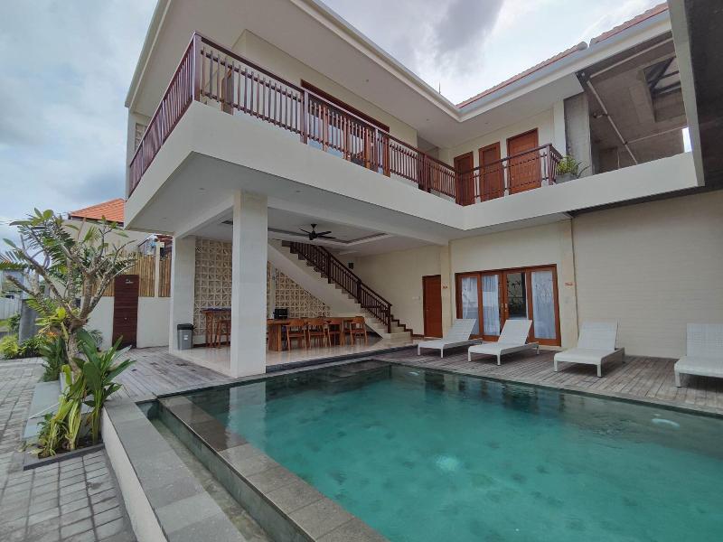 Villa Lovecho Echo Beach image