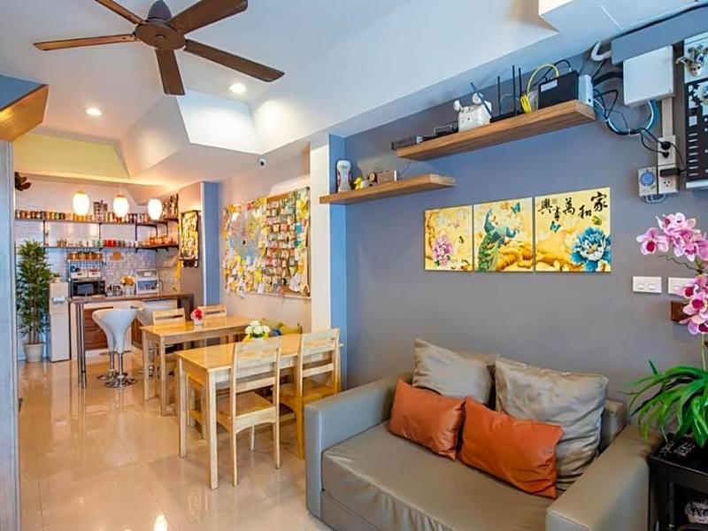 Restiny Hostel image