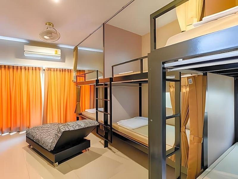 Restiny Hostel image
