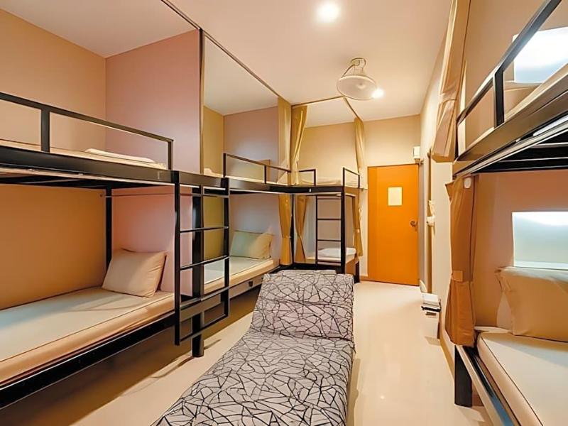 Restiny Hostel image