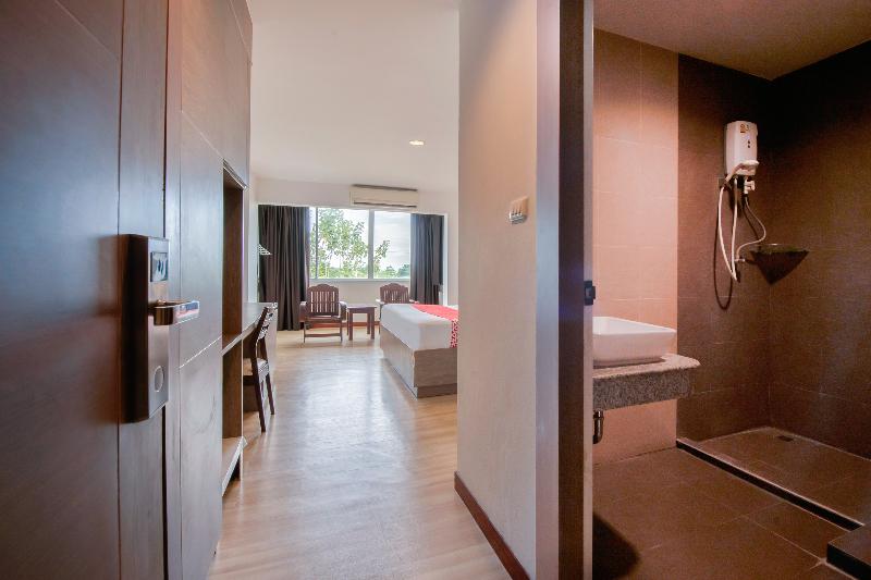 Sea Paradise Hotel image