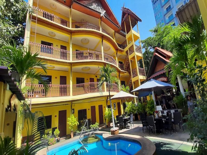 Phratamnak Inn image