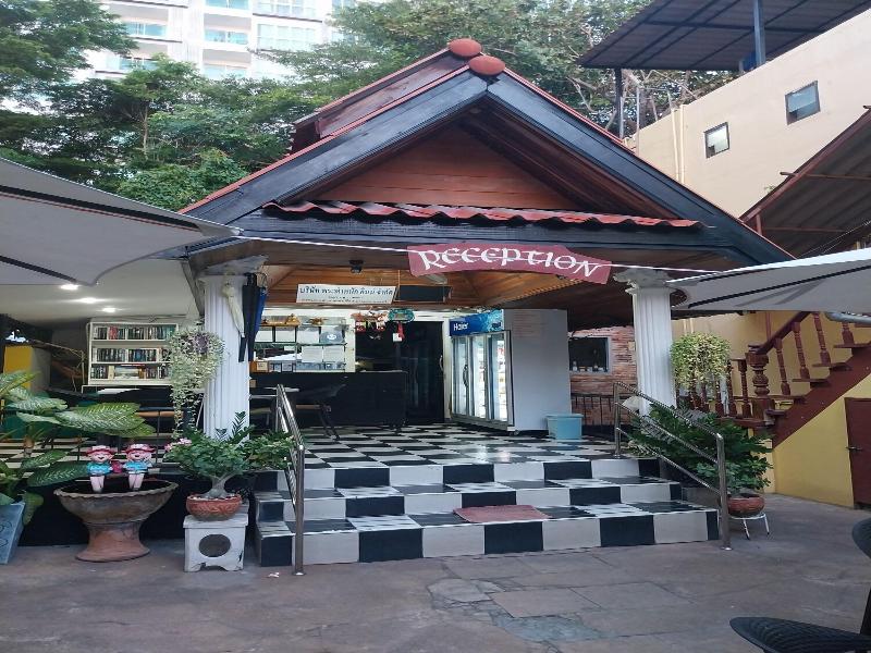 Phratamnak Inn image
