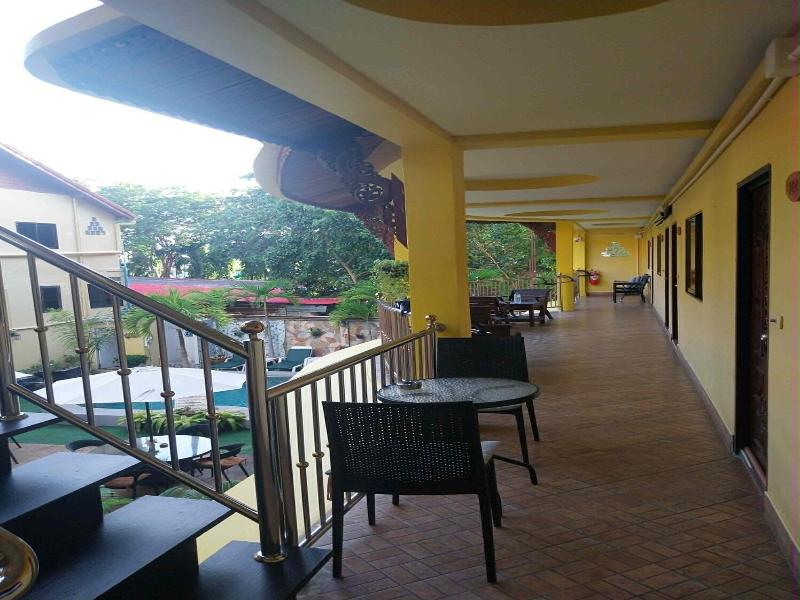 Phratamnak Inn image