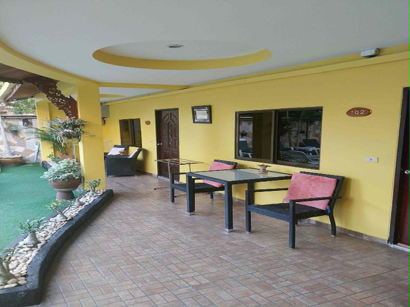 Phratamnak Inn image