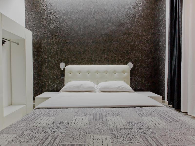 New Rome House image