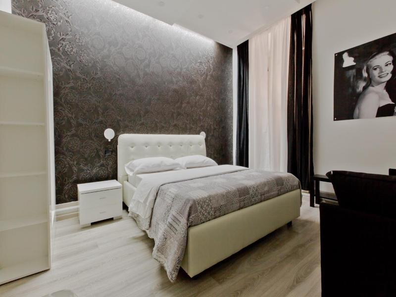 New Rome House image