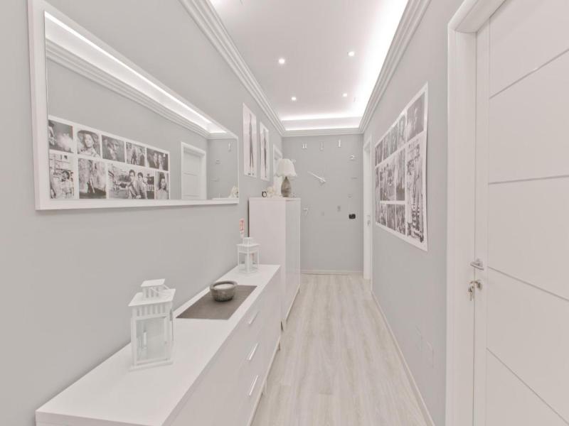 New Rome House image
