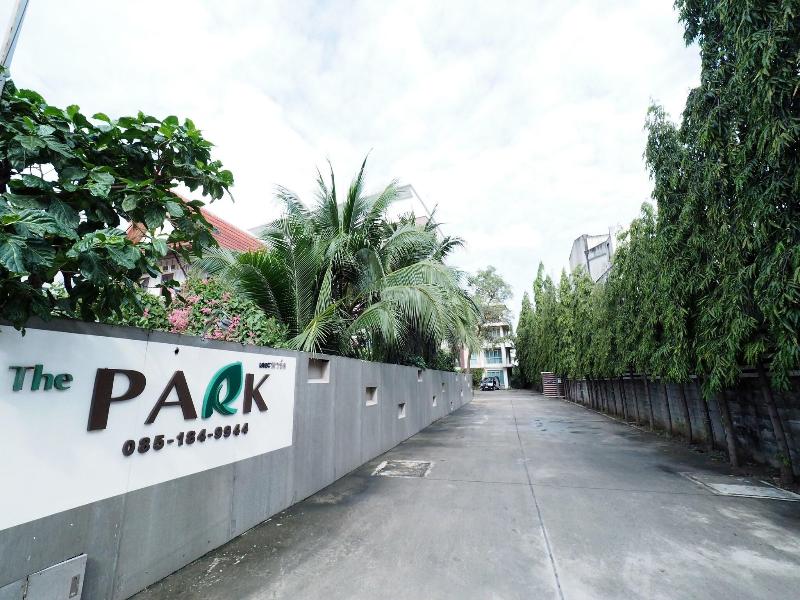 The Park Bangyai Apartment image