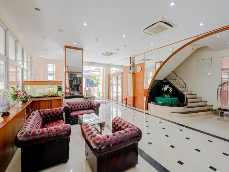 The Whitehouse Condotel image