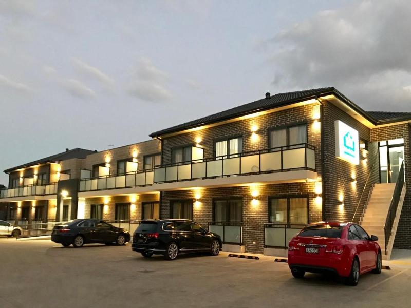 Valuesuites Penrith image