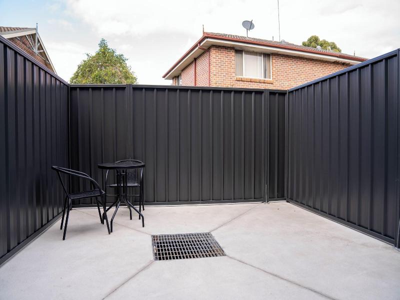 Valuesuites Penrith image
