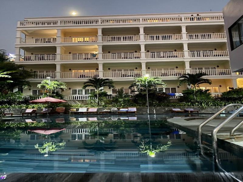 Phuong Binh House