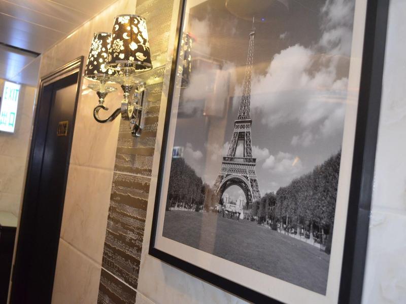 SKYLARK image