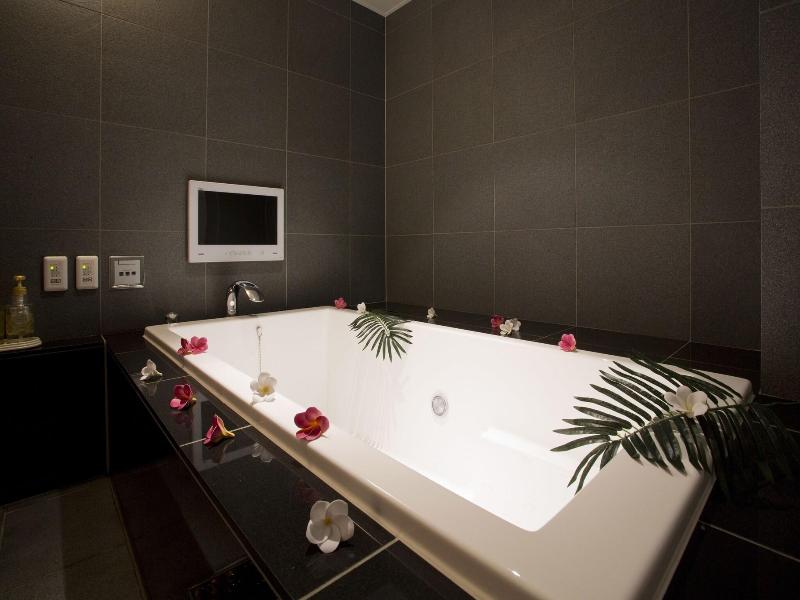 Lotus Modern Hotel & Spa Adults Only image