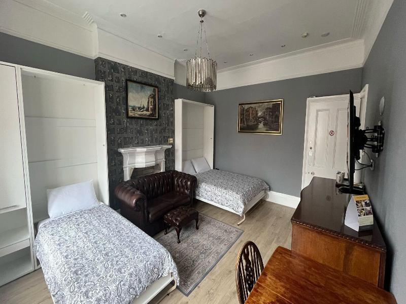 Charlotte Guest House image