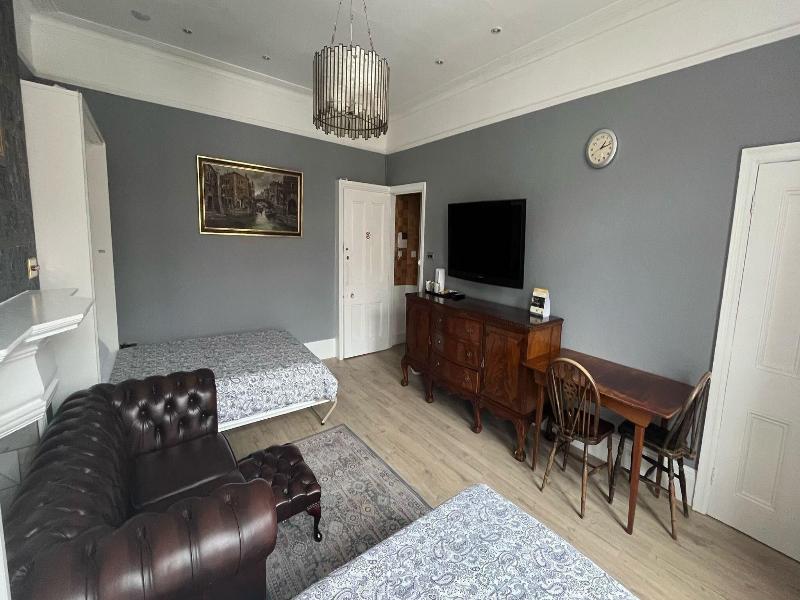 Charlotte Guest House image