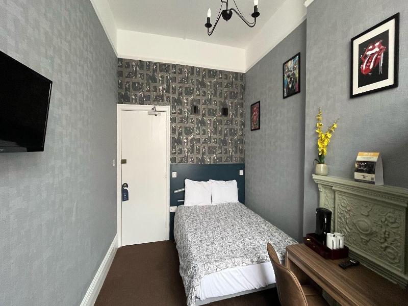 Charlotte Guest House image