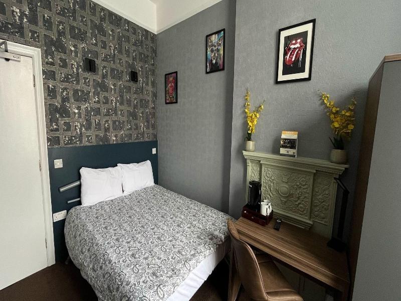 Charlotte Guest House image