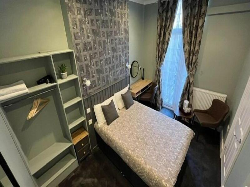 Charlotte Guest House image