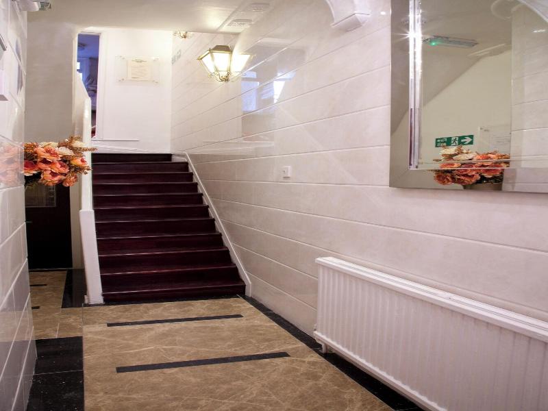 Belle Cour Russell Square Hotel image