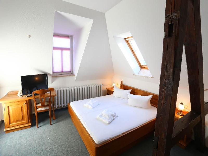Parkhotel-Forsthaus  Dresden image